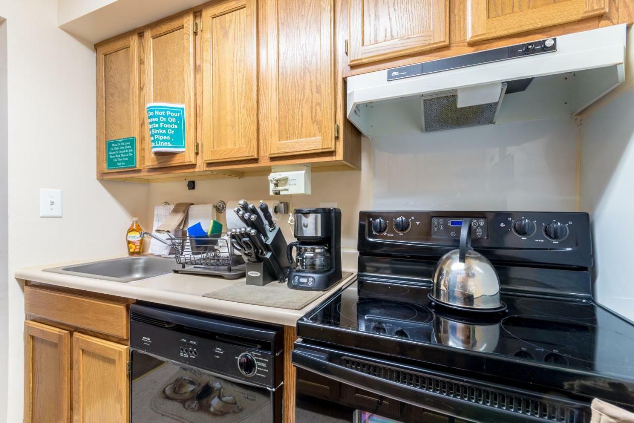 Two Bedrooms Apartment Manage And Supervise By Host Endless Features Amenities Dishwasher Washer Dryer Best Wifi Internet Services By Verizon Fios 960 Upload 960 Download Bi Monthly Free Housekeeping Services Huge 10000 Square Footage Nova York Exterior foto